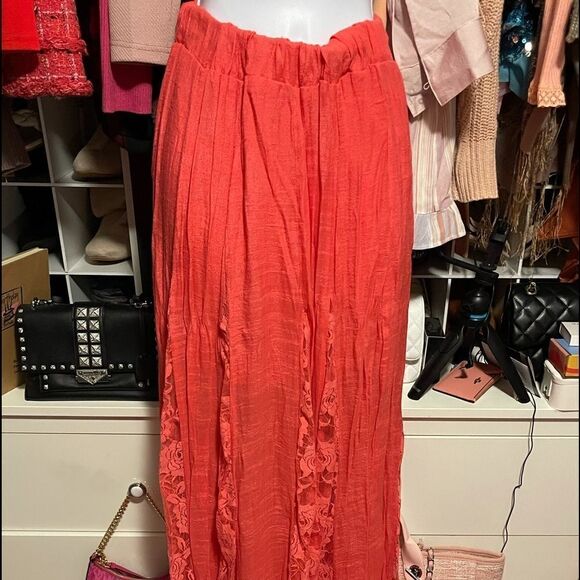 2/$15 Windsor Long Lace Skirt - Picture 1 of 3